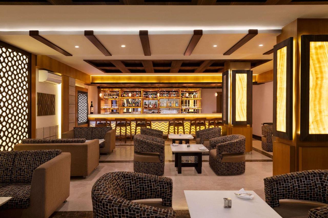Ramada By Wyndham Varanasi Katesar Chandauli Esterno foto