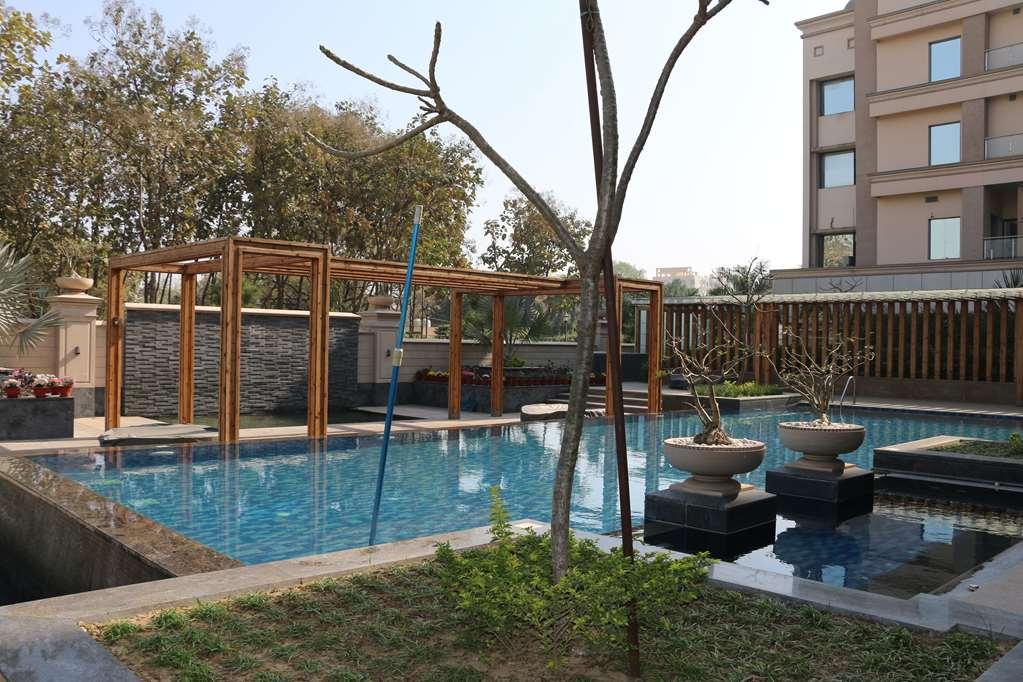 Ramada By Wyndham Varanasi Katesar Chandauli Servizi foto